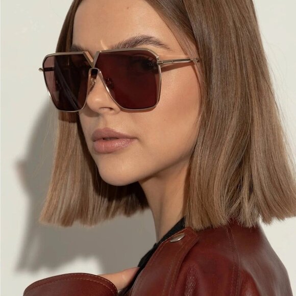 NEW VALENTINO V-GOLDSHIELD VLS-137B SUNGLASSES GOLD WOMEN EYEWEAR VALENTINO main image 5